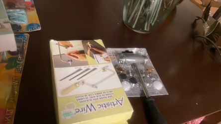 Artistic wire