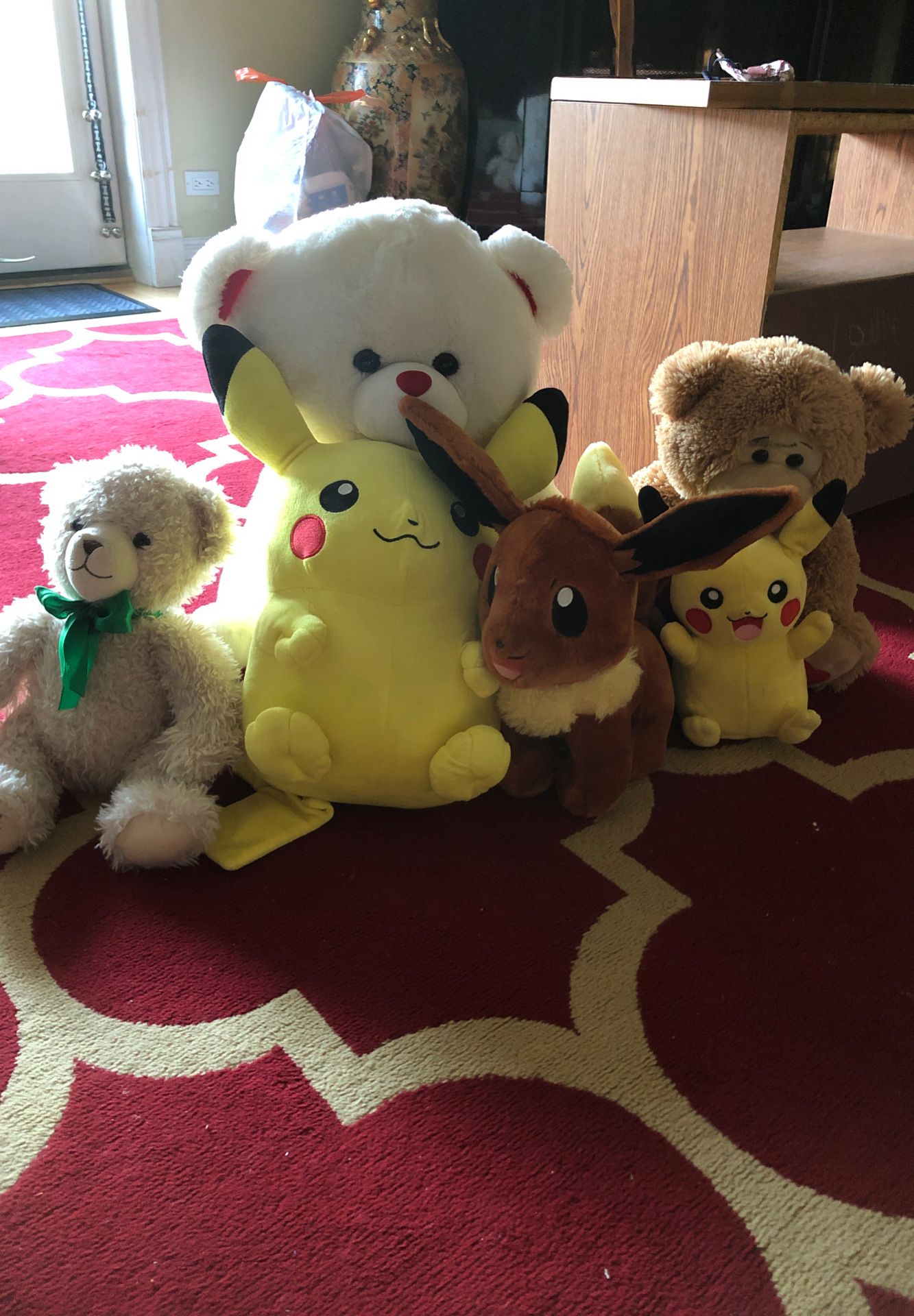 8 stuff animals and pokmon , 1 price