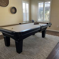 Black Pool Table 8’ (Free Delivery & Pro setup) New Felt Any Color + All Accessories Provided 