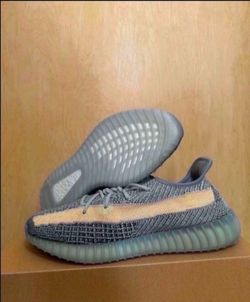 Adidas Yeezy Boost 350 V2 Ash Blue GY7657 Size 13.5 Brand New