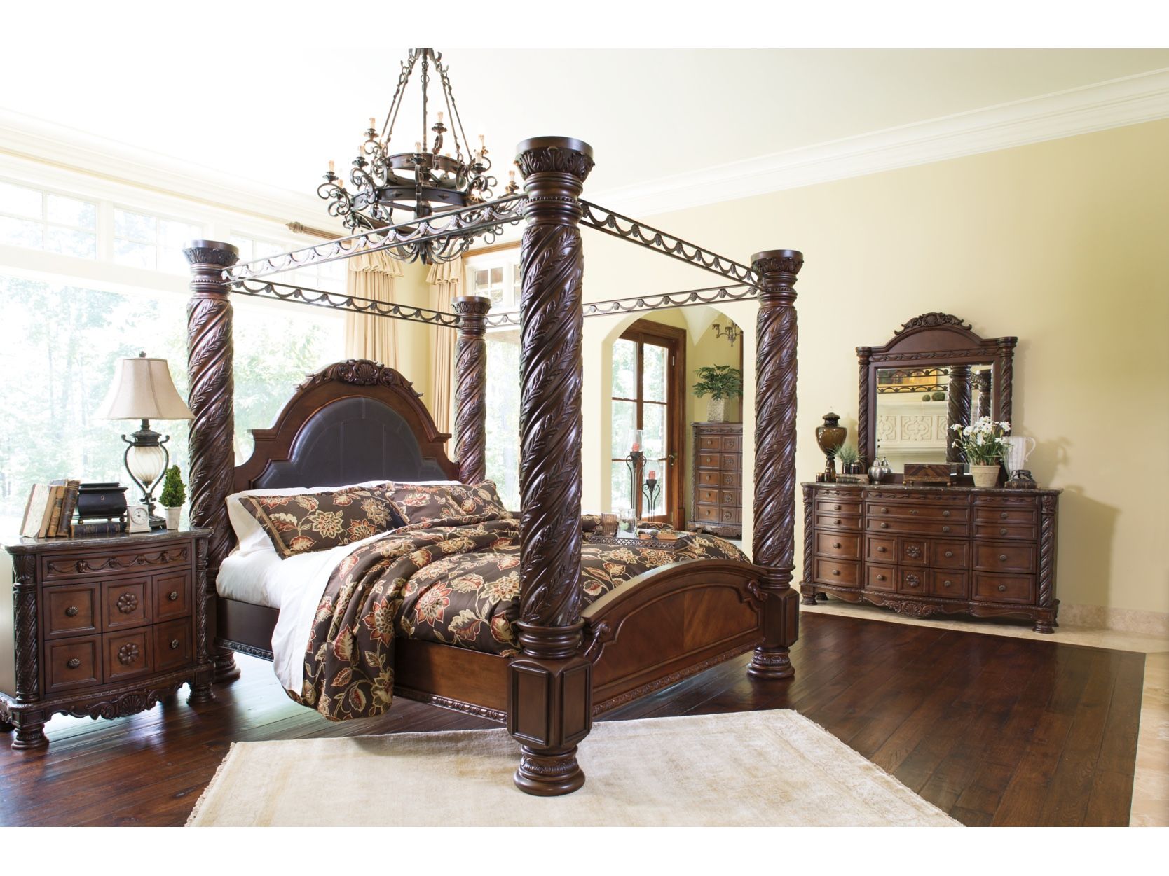5-Piece North Shore King Poster Bed with Canopy with Mirrored Dresser, Chest and Two Nightstands