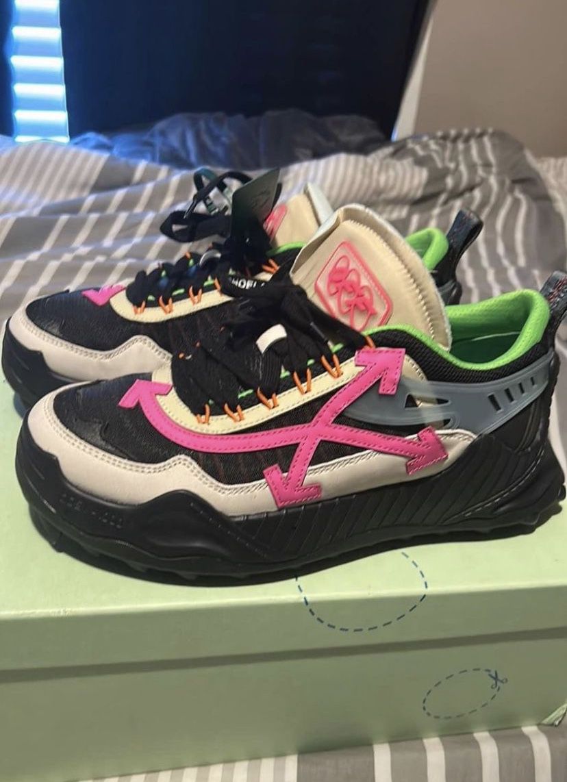 Off-White Size 10
