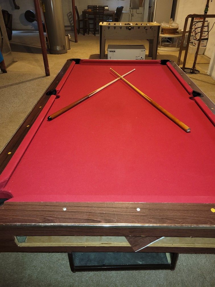 Pool Table 8 Ft.