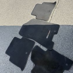 Hyundai Tucson Floor Mats OEM
