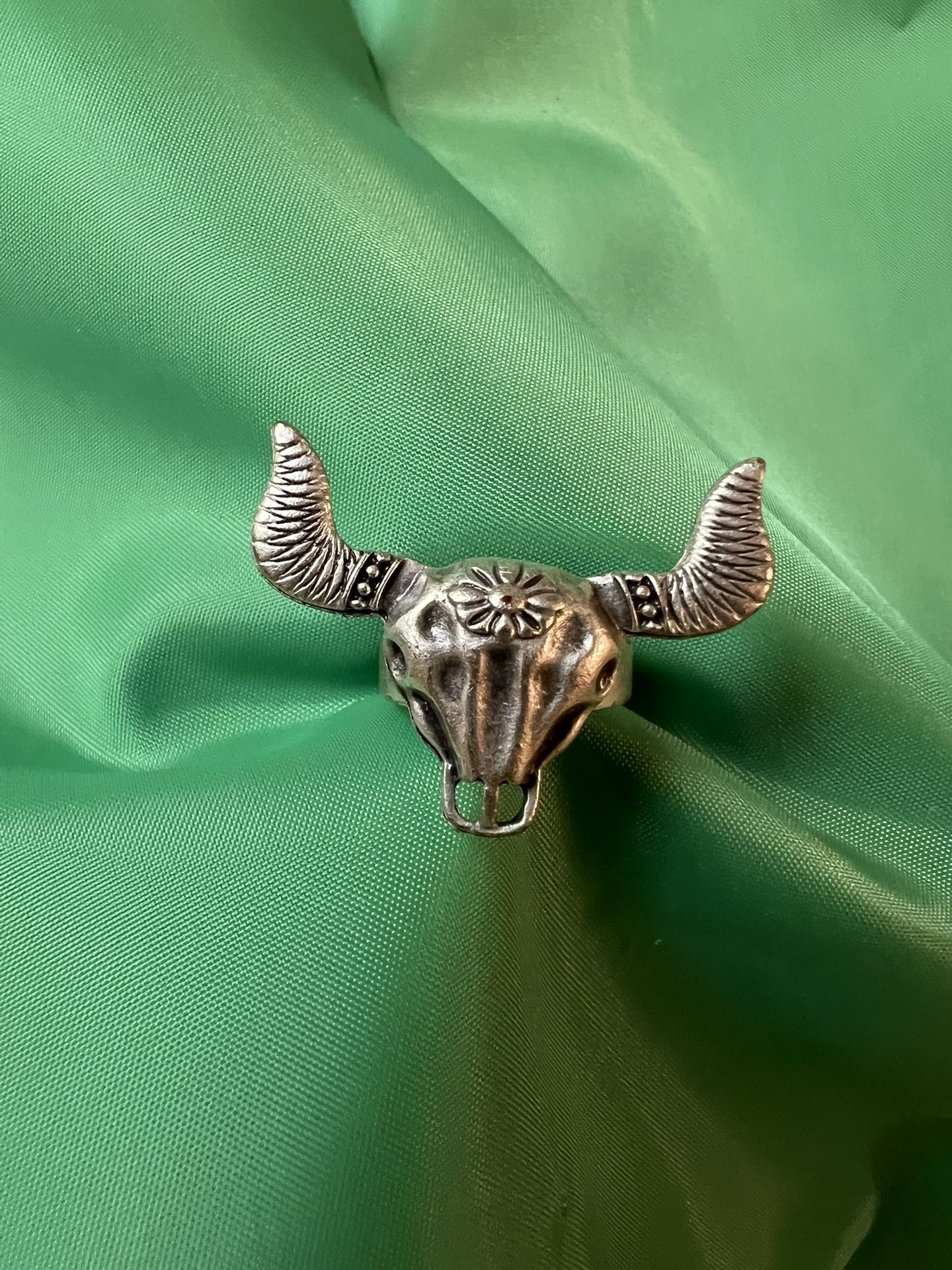 Bull/cattle Ring With Daisy on Forehead