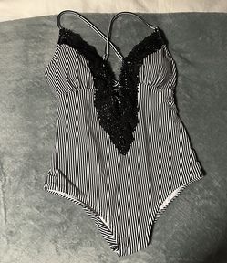 Women’s X-Large Bathing Suits