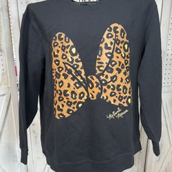 New XL Disney Minnie Mouse Leopard Print Bow Sweatshirt