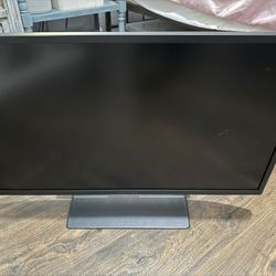 Hp Pavilion 32 Monitor. 