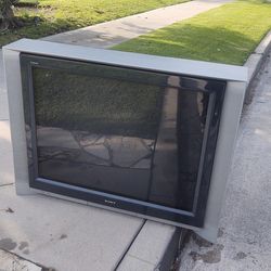 Sony CRT Trinitron KV-40XBR700