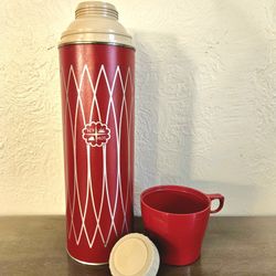 Vintage Red MCM Icy Hot Silver Diamond Thermos Brand Vacuum Glass Insulated One Quart Bottle