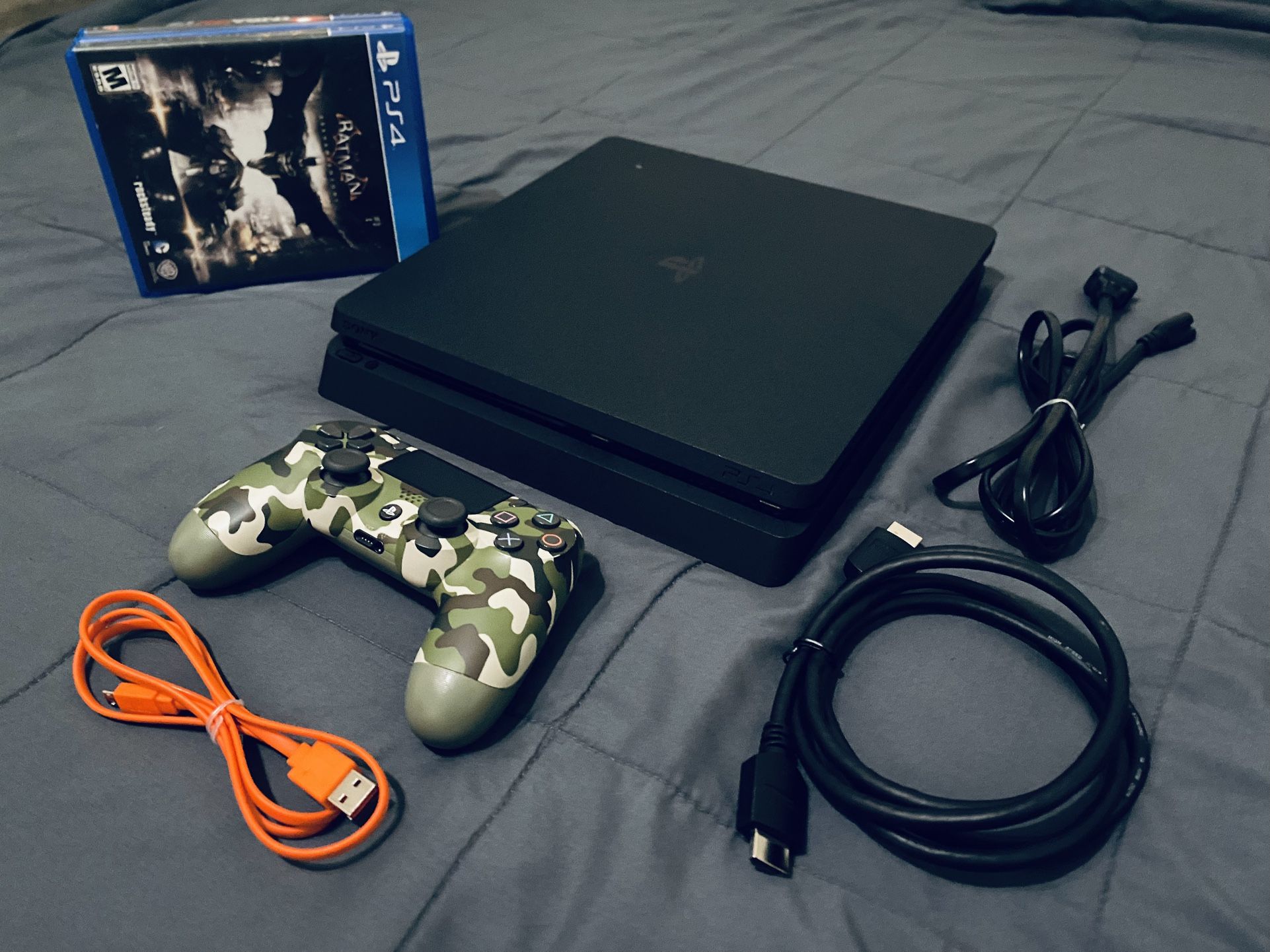 Sony Playstation 4 Ps4 Slim Console & Games Bundle Lot adult owned in very good condition fully functional. Please read info check out photos.