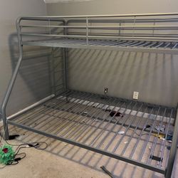 Full/Twin Bunkbed 