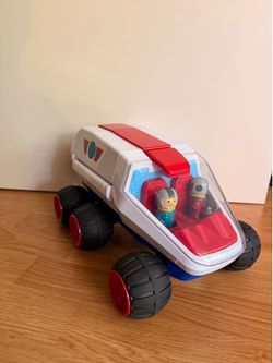 Lakeshore Learning Play and Explore Rover