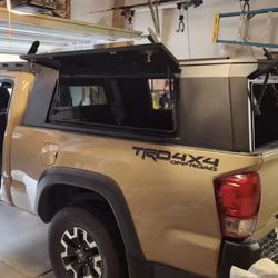 Tacoma 2016-2023 Longbed Aluminum Modular Topper With Crossbars 