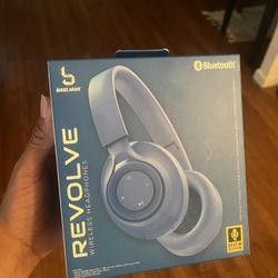Revolve Wireless Headphones 