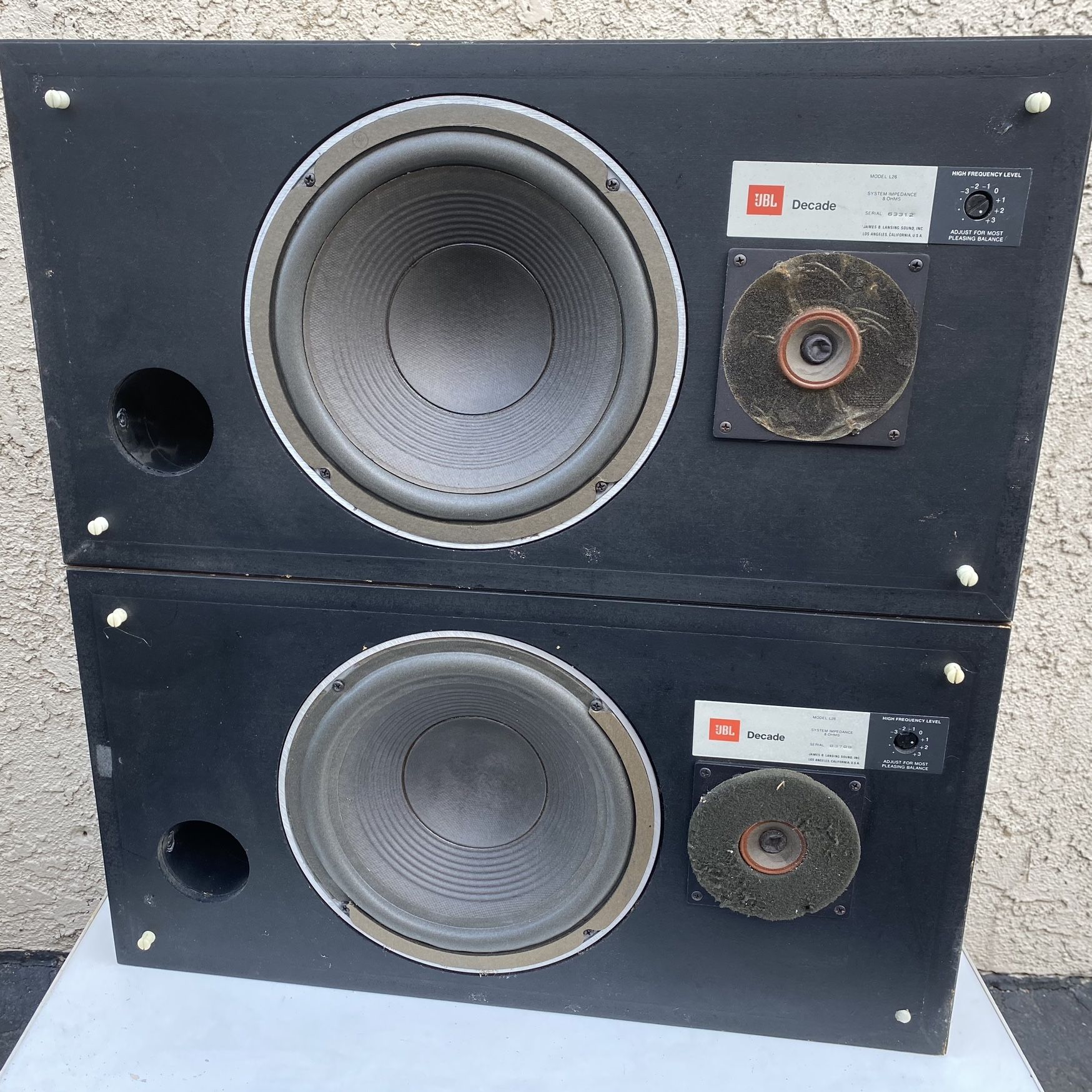 Beautiful JBL L26 Decade Speakers for Sale in Santa Ana, CA - OfferUp