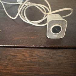 Logitech for Creators StreamCam Premium Webcam for Streaming and Content Creation