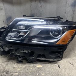 2009 2010 2011 2012 Audi Q5 Left Driver Side Xenon Headlight OEM