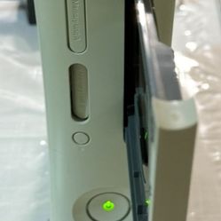 Xbox 360 New Game Use Controller Extension. Pick up only cash.