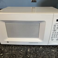 GE Countertop Microwave