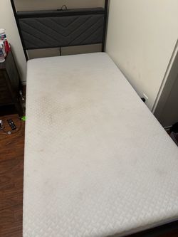 Kids bed twin size $115