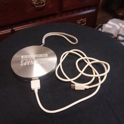 Portable   Phone   Charger  Now   You   Can   Charge   Your  Phone  Anywhere  Anytime 
