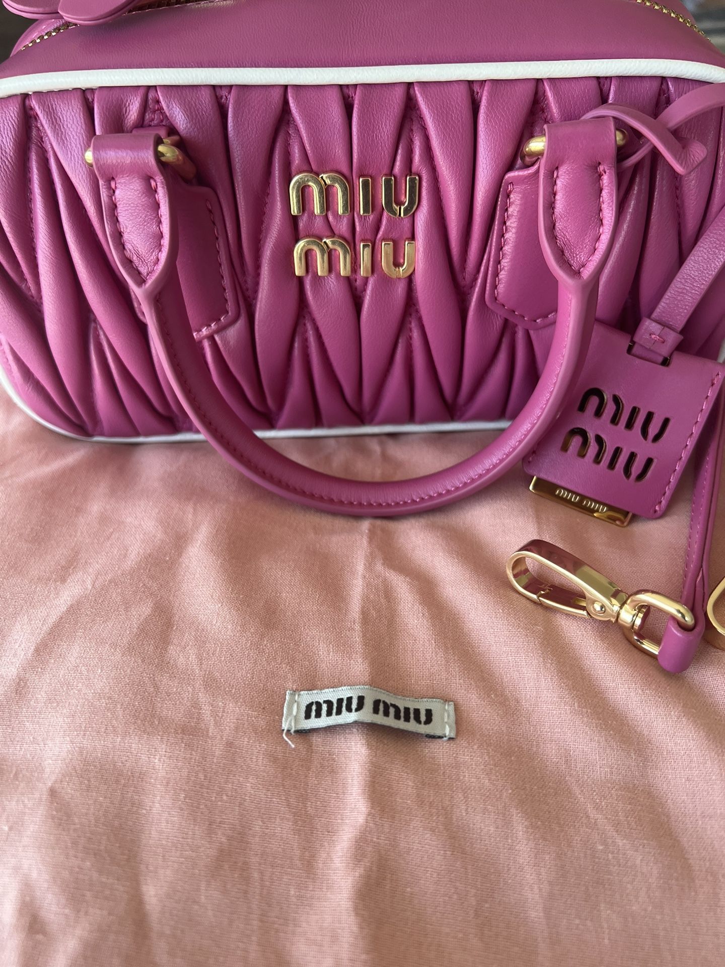 Miu Miu Pink/White