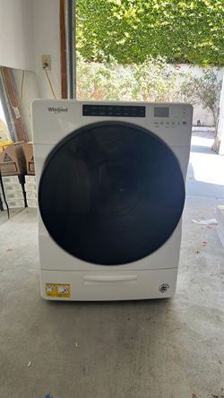 Whirlpool Front-Load Washer – Excellent Condition