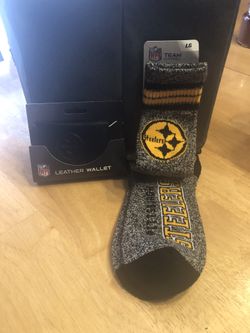 Pittsburgh Steelers socks and wallet