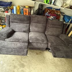 Modern Couch with two recliners in Great Condition !!