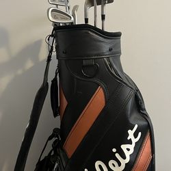 Titleist Golf Clubs 