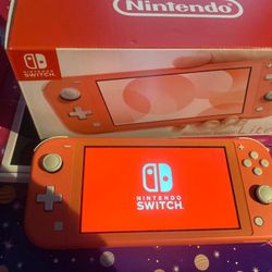 Nintendo Switch Lite , Case And Minecraft Game