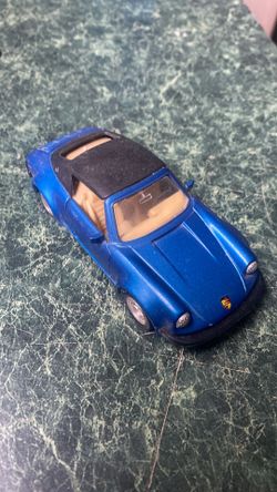 PORSCHE 1/36 scale toy