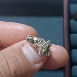 Women's White Gold Diamond Ring 