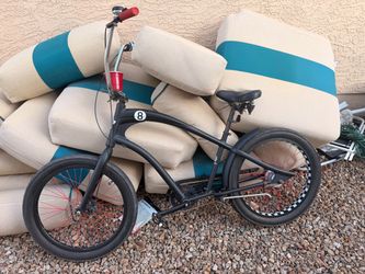 Eight Ball Beach Cruiser