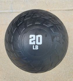 Rogue 20lb Rubber Medicine Ball