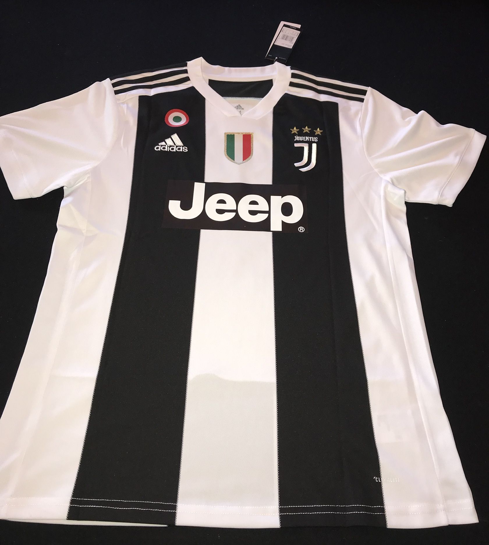 New Cristiano Ronaldo Away Jersey Season 18-19 for Sale in Hialeah, FL -  OfferUp