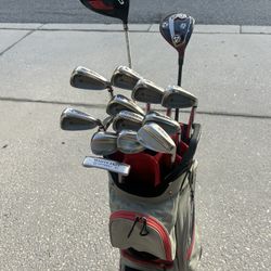 Wilson Staff Men’s Golf Set