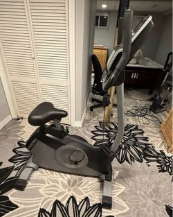 NordicTrack exercise bike in excellent condition