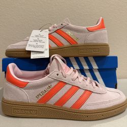 New Size 7 Women’s 