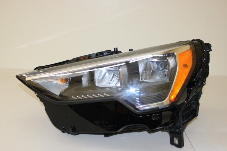 2019-2024 Audi Q3 Left Driver LED Headlight OEM 83A941011B-10S w/ Module