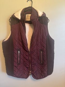 Women’s Puffer Vest