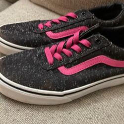 Girls Tennis Shoes Size 3 