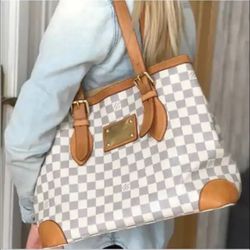 Gray And Cream Hand Bag