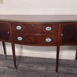 Stately Ethan Allen Hepplewhite Style Inlaid Mahogany Sideboard With Brass Gallery, Ethan Allen 18th Century Mahogany Sideboard Buffet Credenza Server