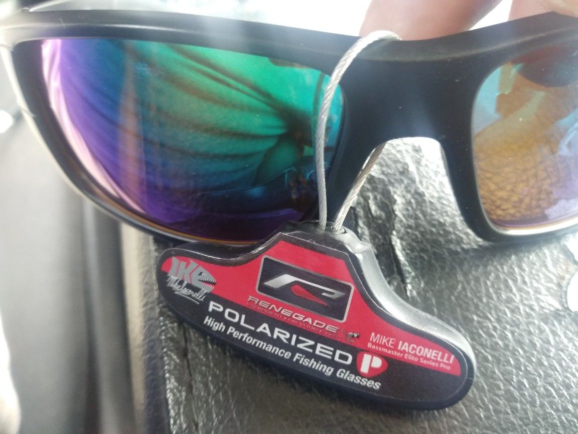 Renegade full wrap Polorized fishing sunglasses