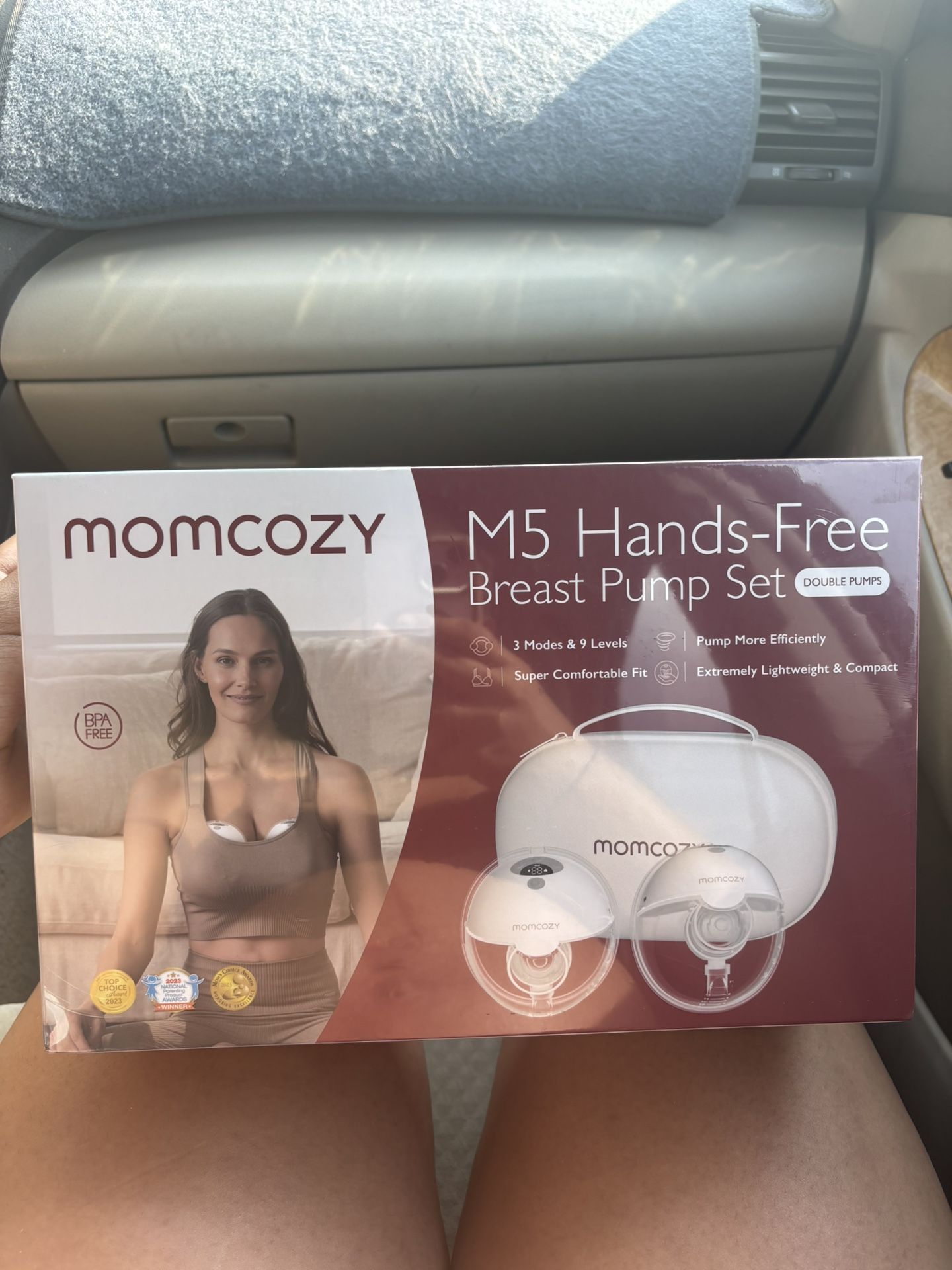 Momcozy M5 Breast Pump
