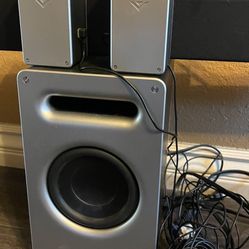 Speakers 