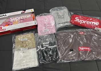Yeezys & Supreme for Sale in Naperville, IL - OfferUp
