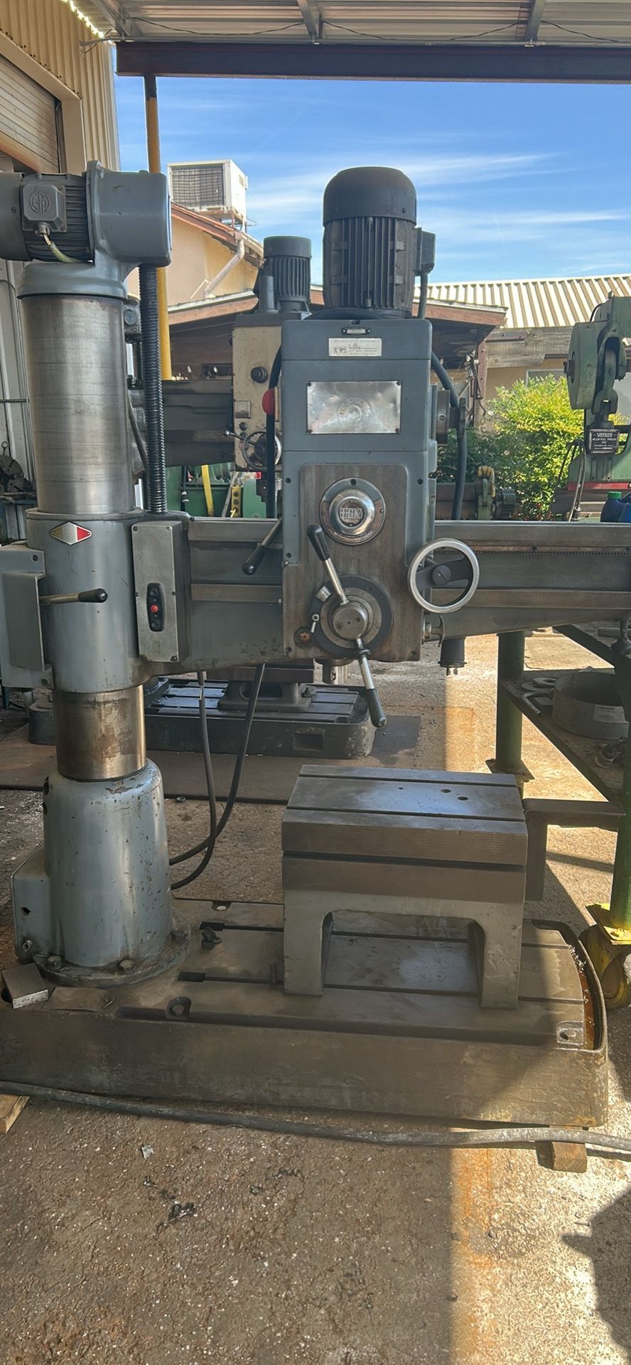 Radio Arm Drill Press